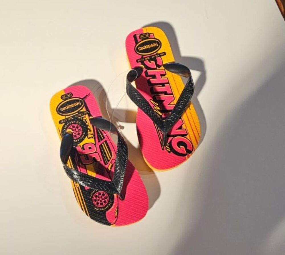 New Havaianas Kids Disney CARS Lightning McQueen, Flip Flops Size 13 Child